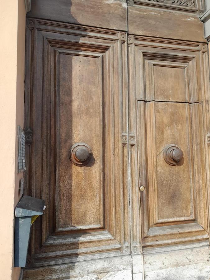 Casa Di Federica Camera Con Bagno Privato Esterno ลีวอร์โน ภายนอก รูปภาพ